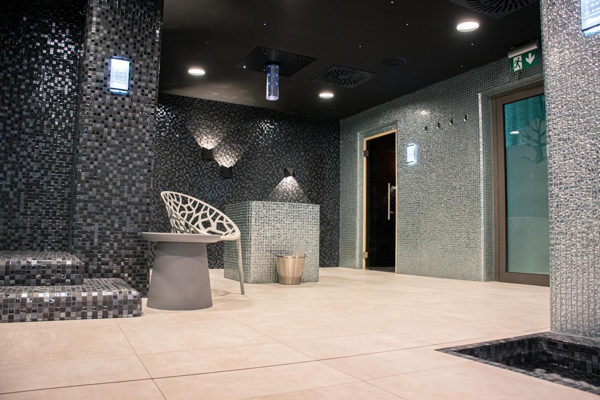 Rm Hotel Wellness & Congress Prievidza Ngoại thất bức ảnh