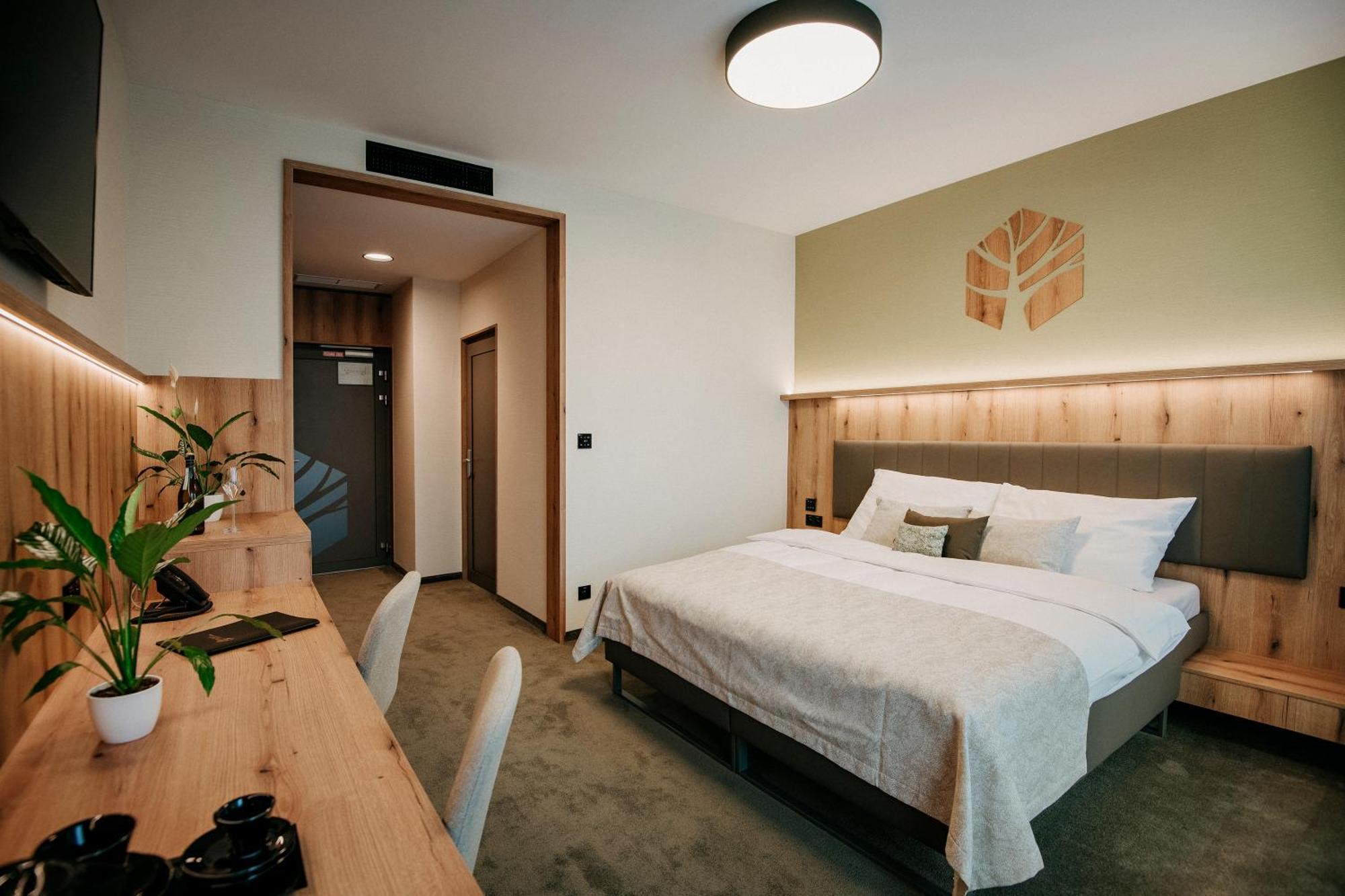 Rm Hotel Wellness & Congress Prievidza Ngoại thất bức ảnh